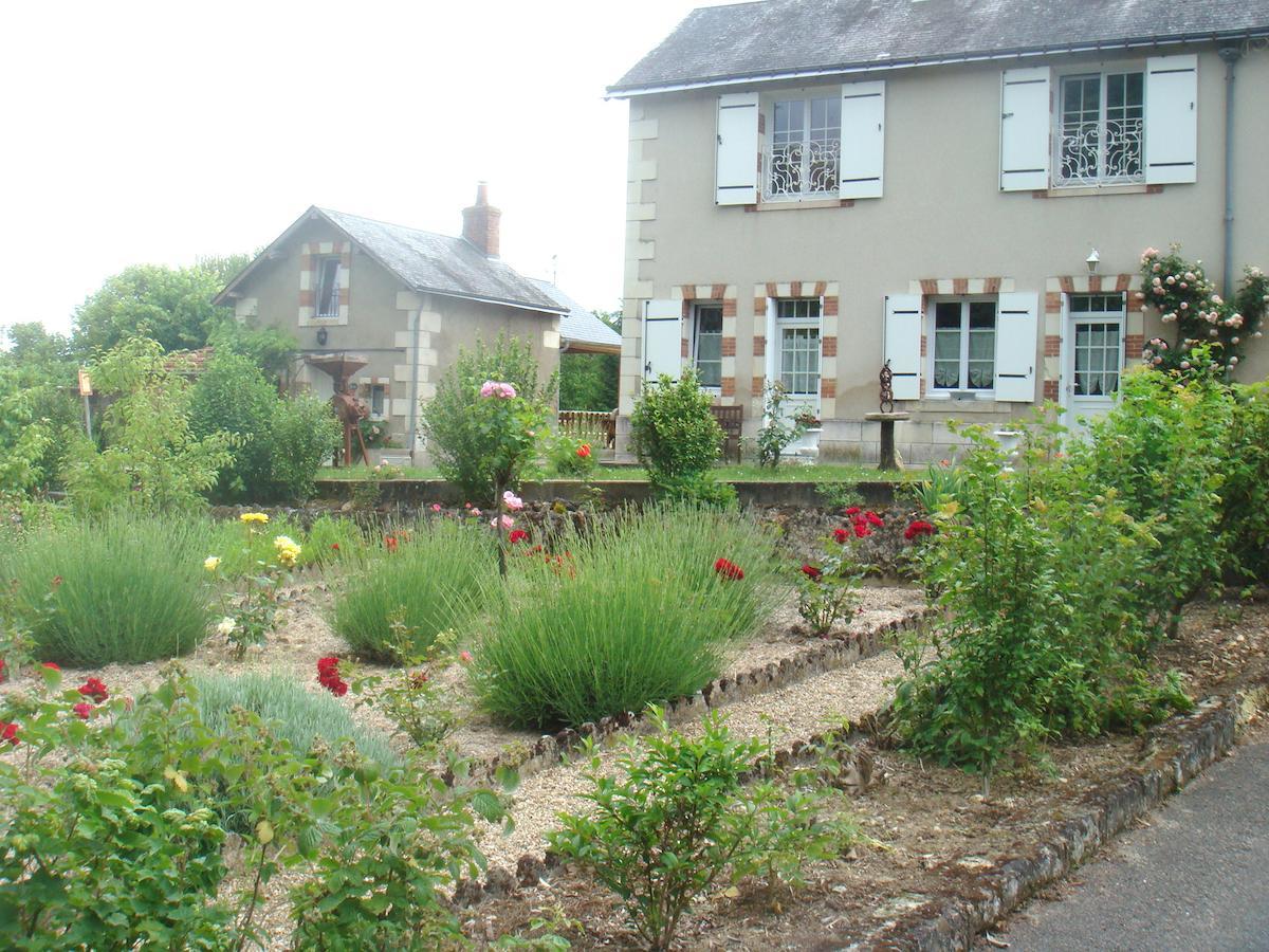 Chambres D'Hotes Le Clos De La Touche Cheille Exterior photo